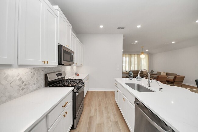 Building Photo - 9302 Blackwell Orchard Ln