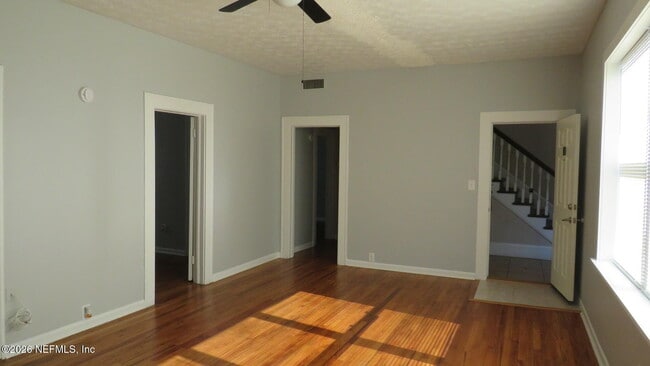 Building Photo - 1935 San Marco Blvd