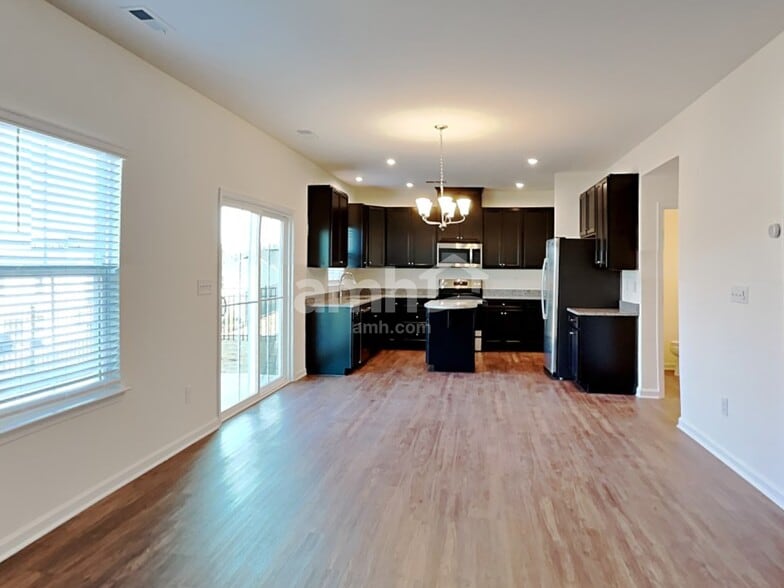 Building Photo - 5329 Cairo Ct