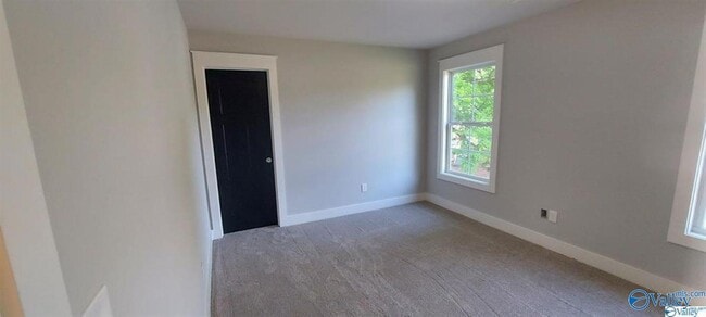 Building Photo - 1213 Rison Ave NE