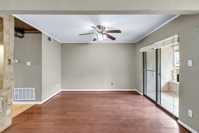 Building Photo - 26 Oakbrook Dr