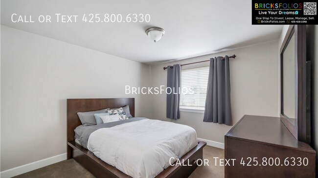 Building Photo - 13916 63rd Ave E