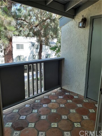 Building Photo - 1713 N Brea Blvd