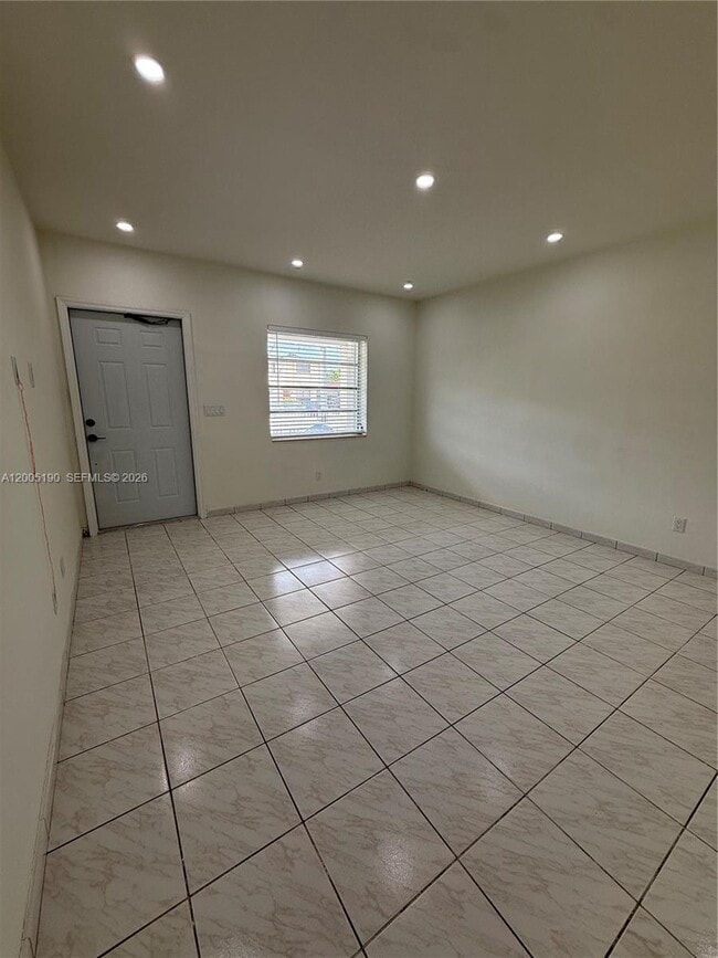 Building Photo - 7231 NW 2nd Terrace