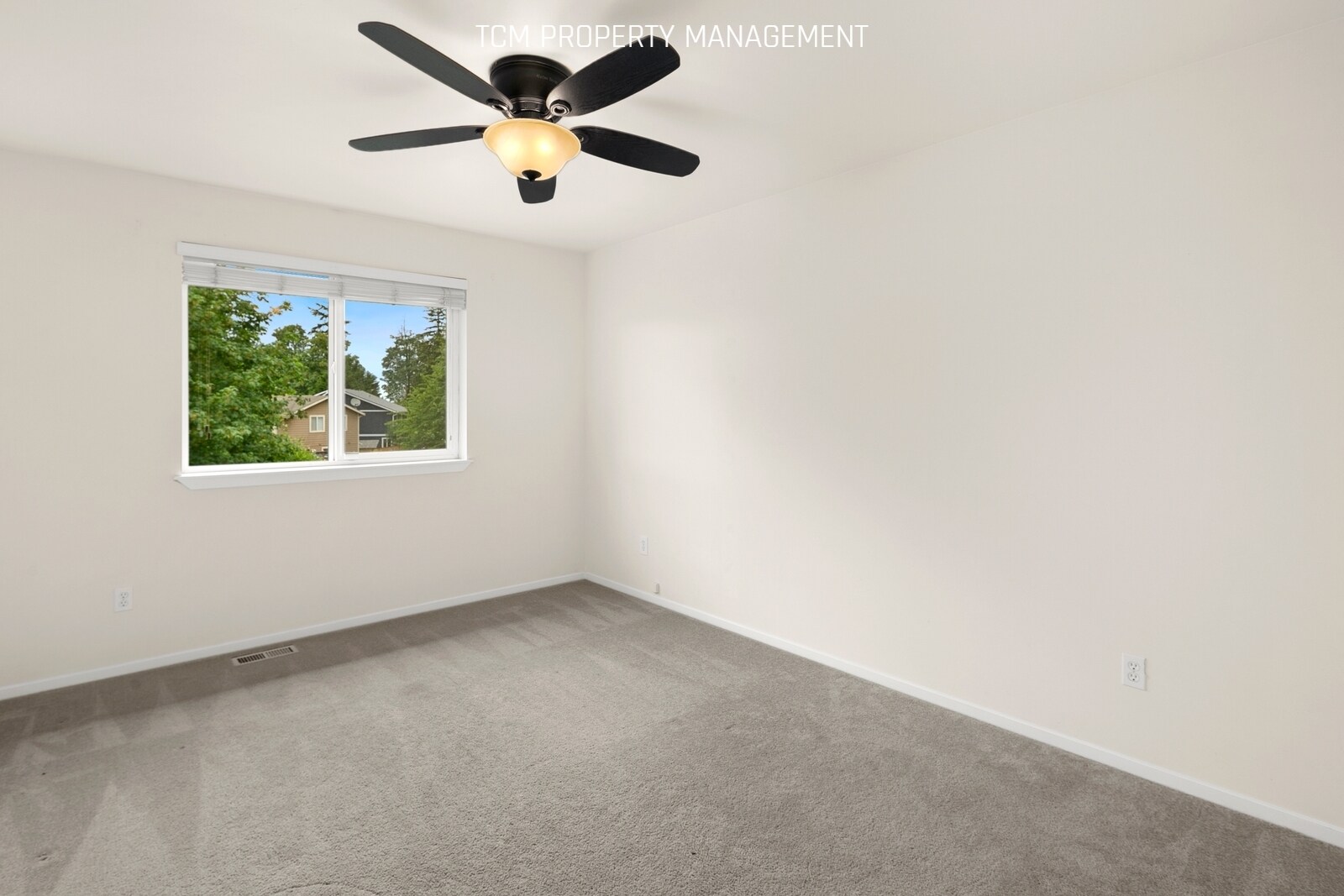 Building Photo - 6412 77th Dr NE