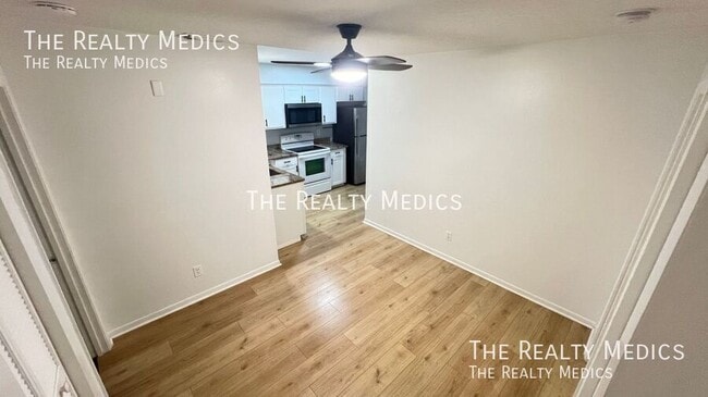 Building Photo - 1984 Agora Cir SE