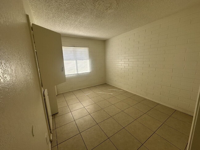 Building Photo - 7109 W Wolf St