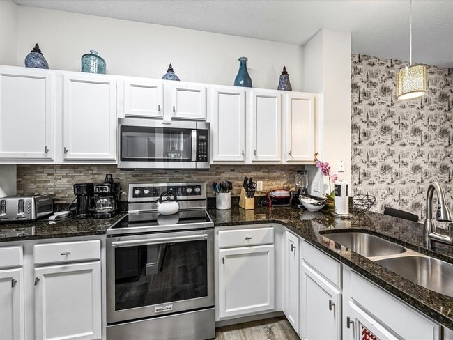 Building Photo - 4536 Alberto Cir