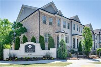 Building Photo - 4761 Roswell Rd