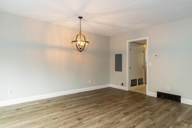 Building Photo - 2806 Downing Way