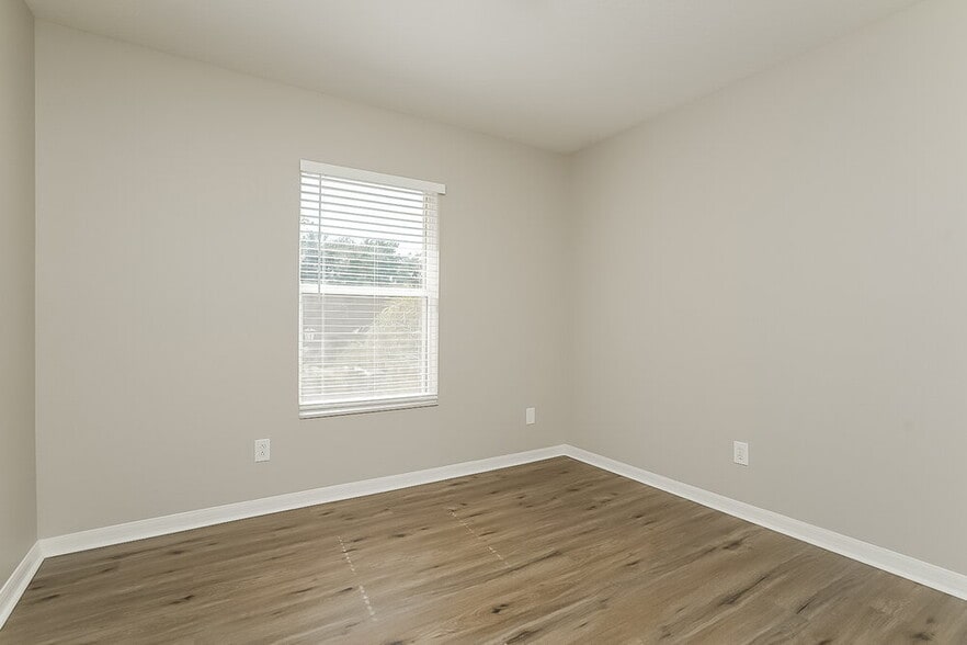 Building Photo - 17531 Sandgate Ct