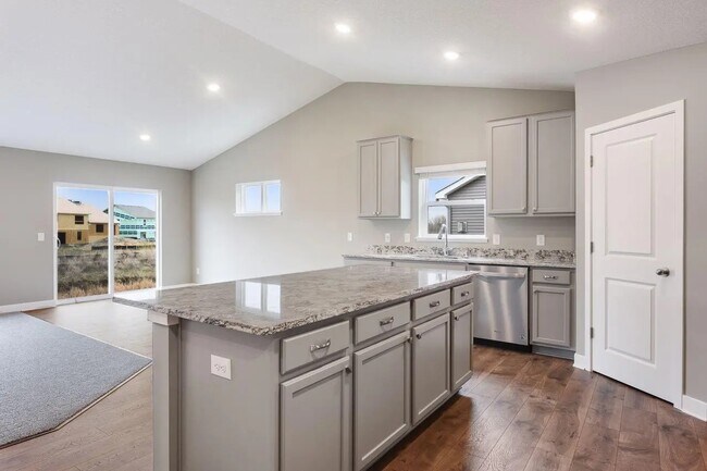 Building Photo - 20554 Glade Ave