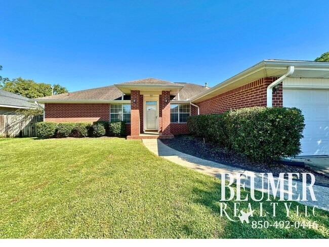 Primary Photo - Beautiful 3Bed/2Bath Home Close to Correy ...