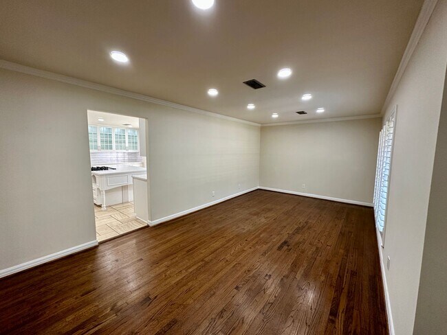 Building Photo - Wonderful newly updated home for rent in t...