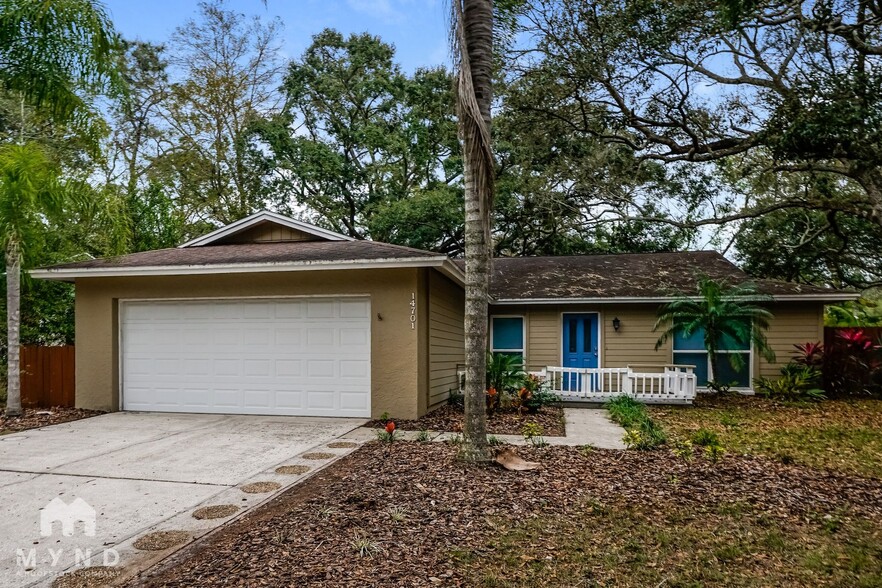 Building Photo - 14701 Laurel Lake Ln