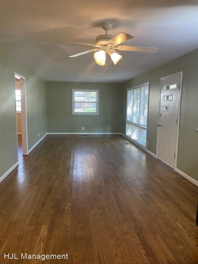 Building Photo - 3 br, 2 bath House - 106 Graeme Drive