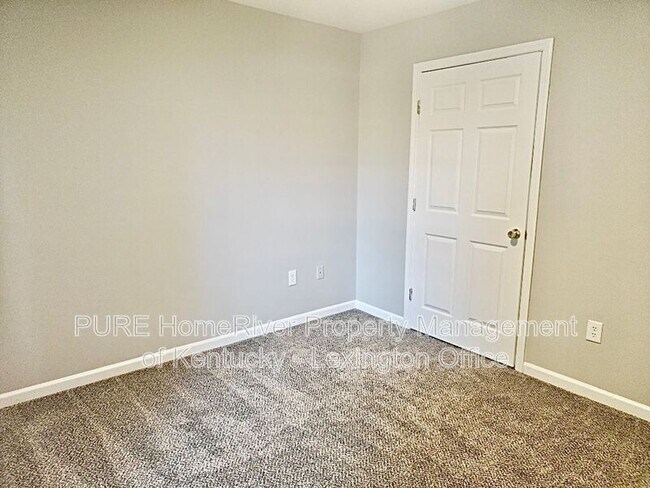 Building Photo - 1053 Merrick Dr