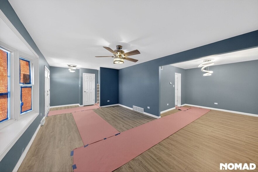 Building Photo - 479 164th St