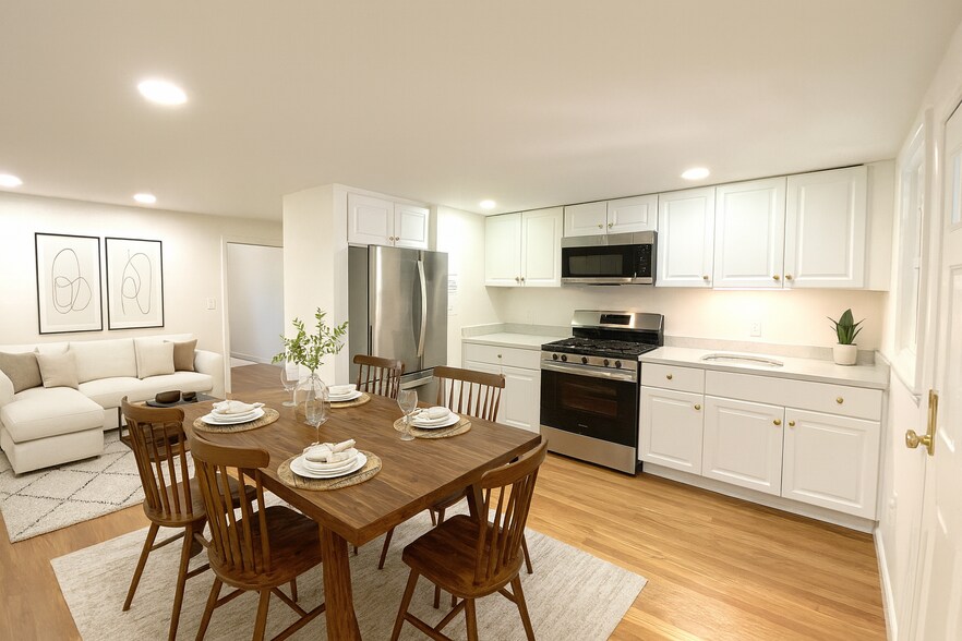 Primary Photo - 197 W Wyoming Ave