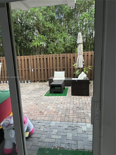 Building Photo - 10788 NW 74th Ln