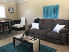 Living Room - 3471 M St