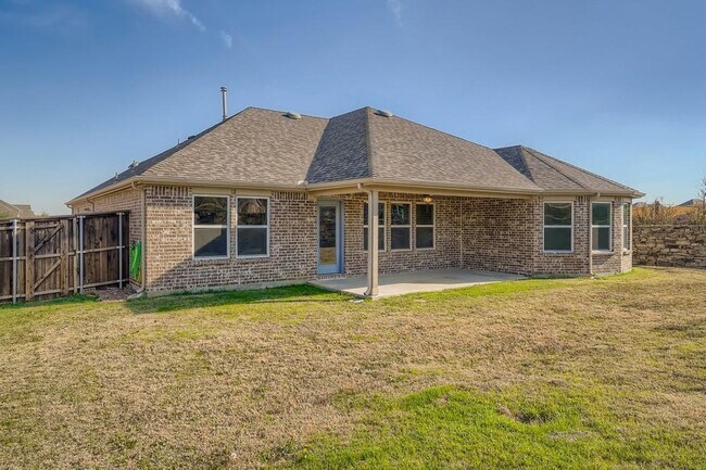 Building Photo - 3404 Glendale Ln