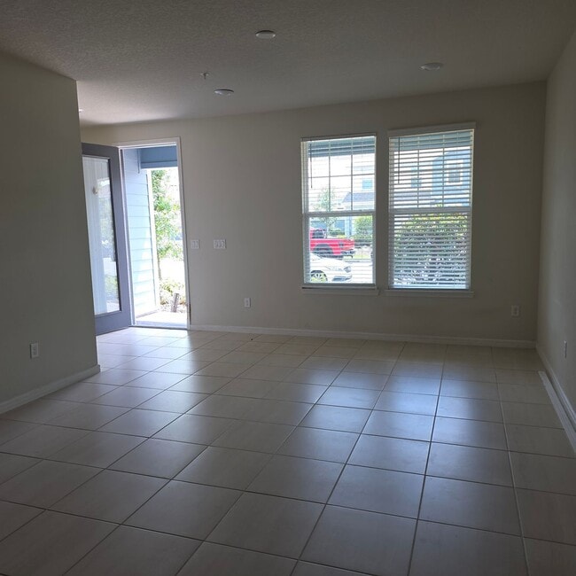 Building Photo - 14363 Sapelo Beach Dr