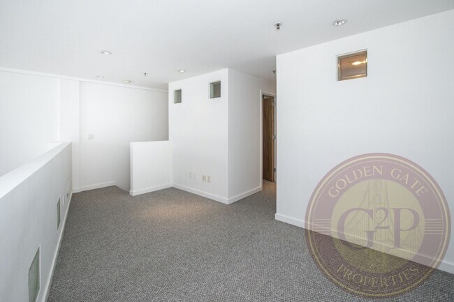 Building Photo - SoMa - 1 BR, 2 BA Loft 951 Sq. Ft. - 3D Vi...