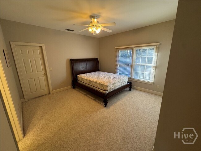 Building Photo - 2 Wakefield Pl