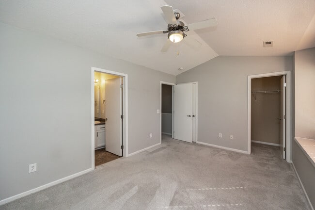 Building Photo - 8601 Westown Pky