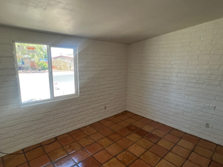 Building Photo - 7410 N Patriot Dr