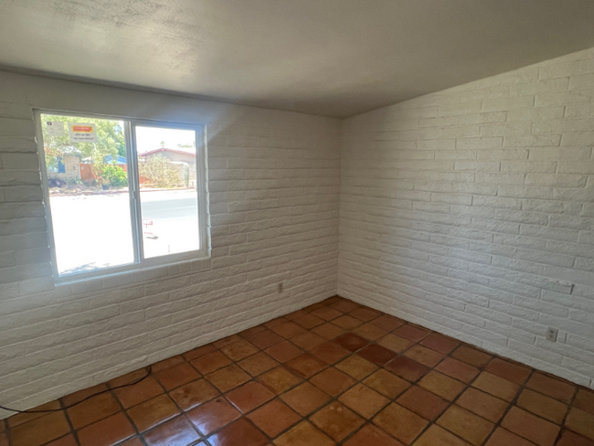 Building Photo - 7410 N Patriot Dr