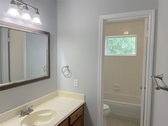 Building Photo - 8919 Diamond Lake Ln