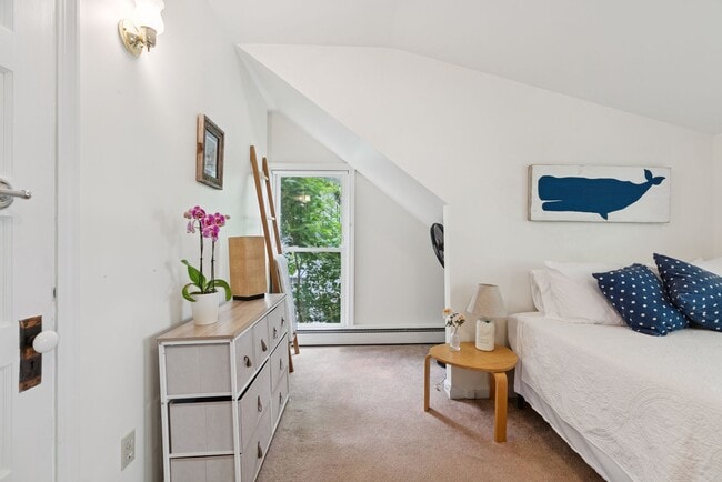 Building Photo - 111 Cottage Rd