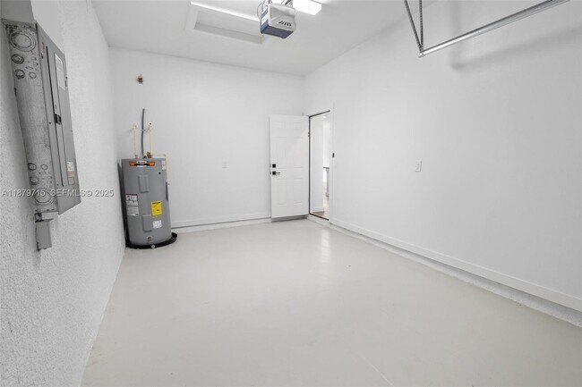 Building Photo - 4417 28th St SW