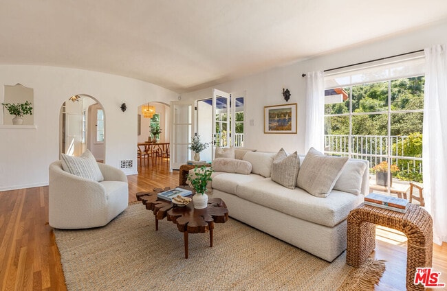 Building Photo - 8754 Arlene Terrace