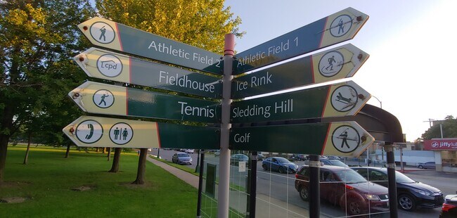 Right next to park - 6720 N Damen Ave
