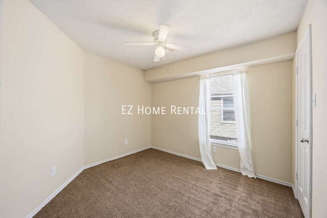 Building Photo - 2939 Hackamore Hollow Ln