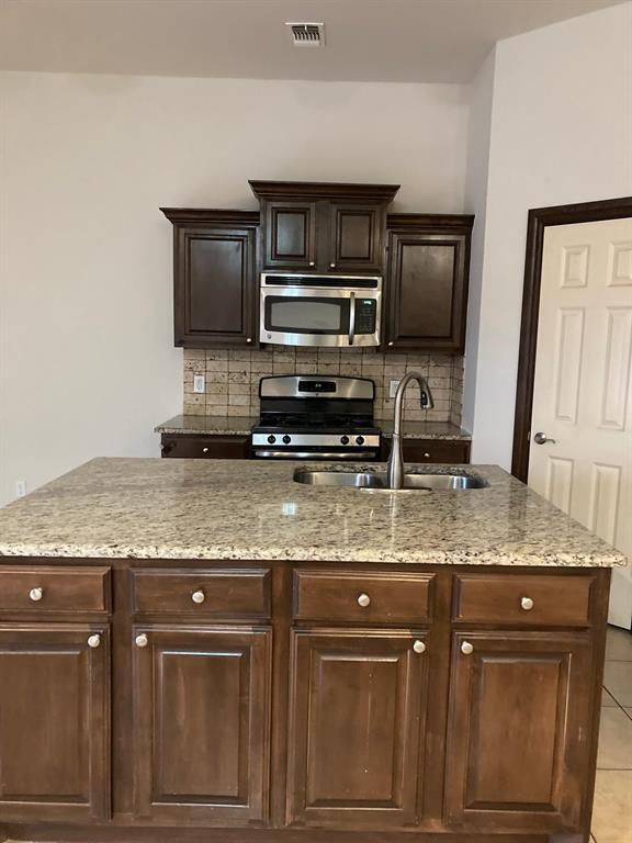 Building Photo - 11316 SW 37th St