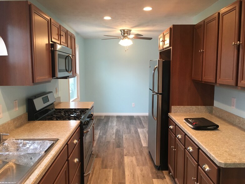 Building Photo - 203 Rockridge Rd