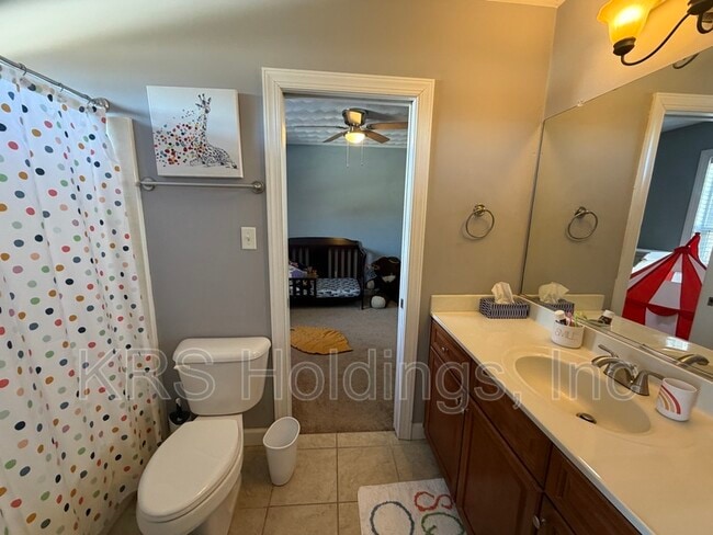 Building Photo - 516 Bells Hollow Ct