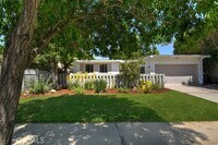 Building Photo - 5836 Wish