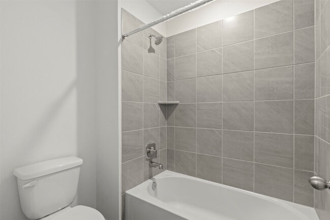 Building Photo - 6023 Ginevra Summers Dr