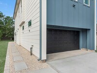 Building Photo - 1130 Miller Rd