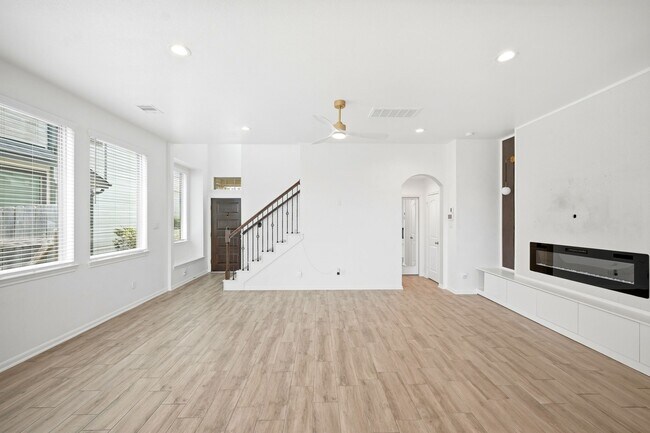 Building Photo - 4248 Merry Mill Dr
