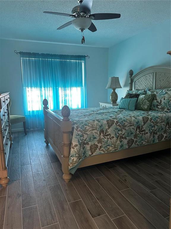 Building Photo - 4900 Brittany Dr S