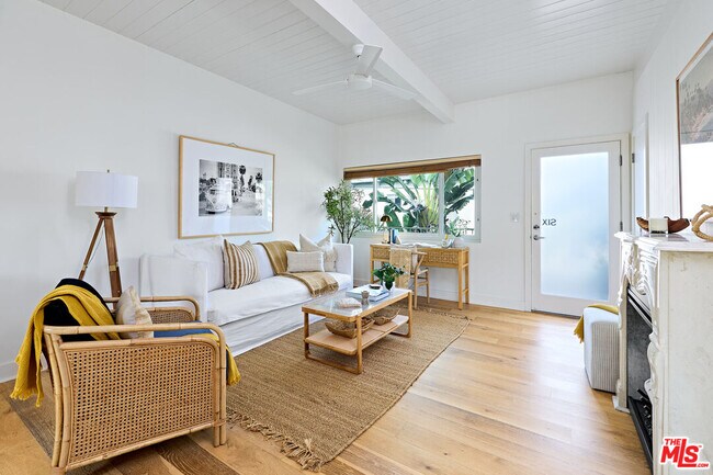 Building Photo - 2329 Kansas Ave