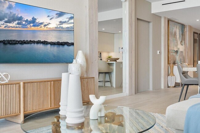 Building Photo - 1116 N Ocean Blvd