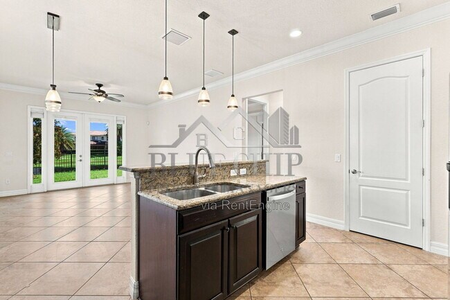 Building Photo - 10449 Henbury St