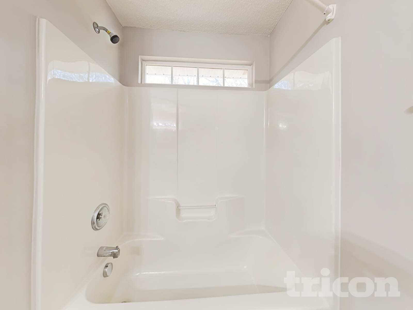 Building Photo - 428 Glencroft Dr